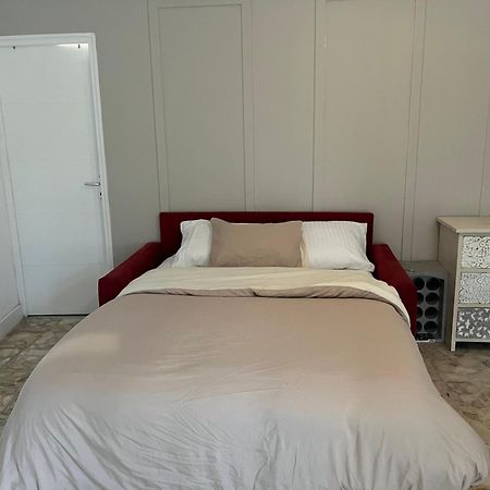 ChâteaurouxLoge Zenアパートメント エクステリア 写真